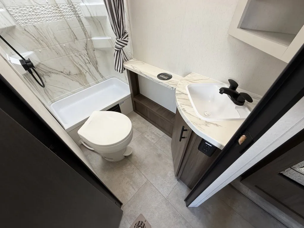 2027 Forest River Tracer 275BH, Photos photo 17