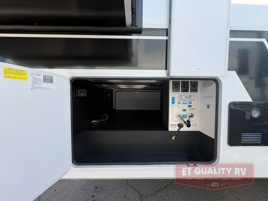 2026 Brinkley Model Z 3515, Photos photo 11