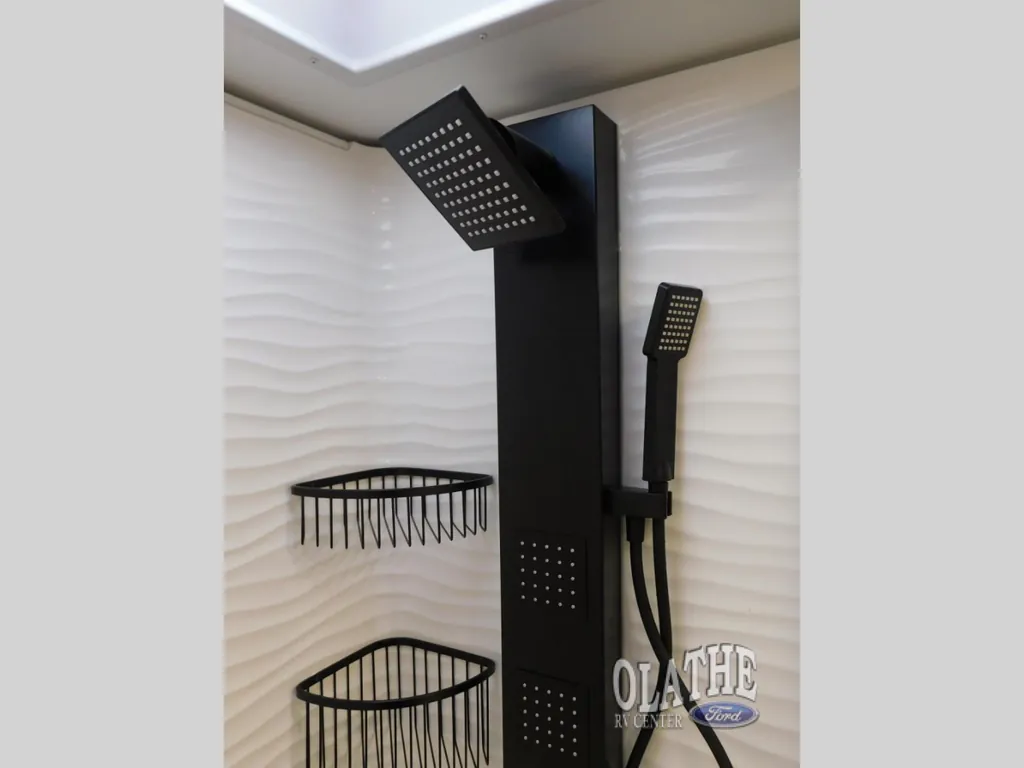 2026 Brinkley Model G 4100, Photos photo 42
