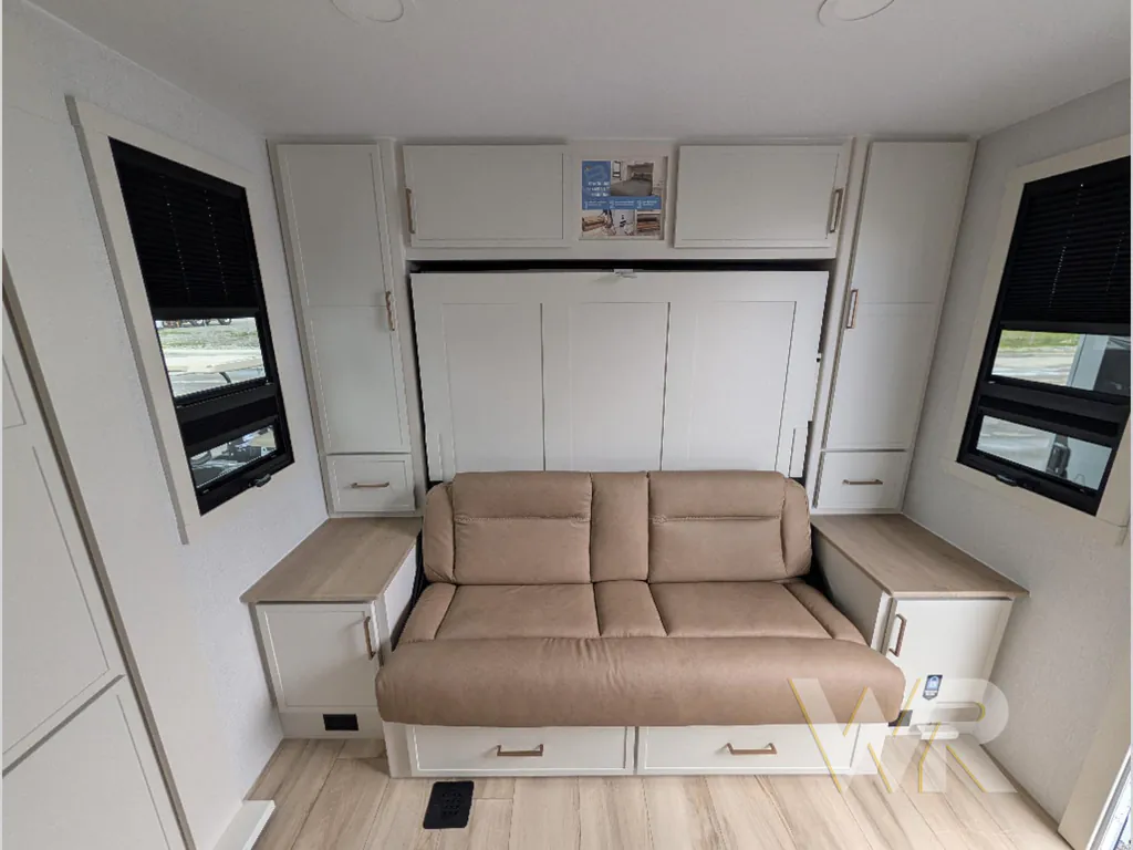 2026 Brinkley Model Ix 20X, Photos photo 7