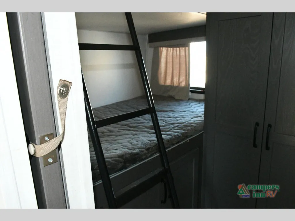 2025 Forest River Rockwood Signature R374DBH, Photos photo 21