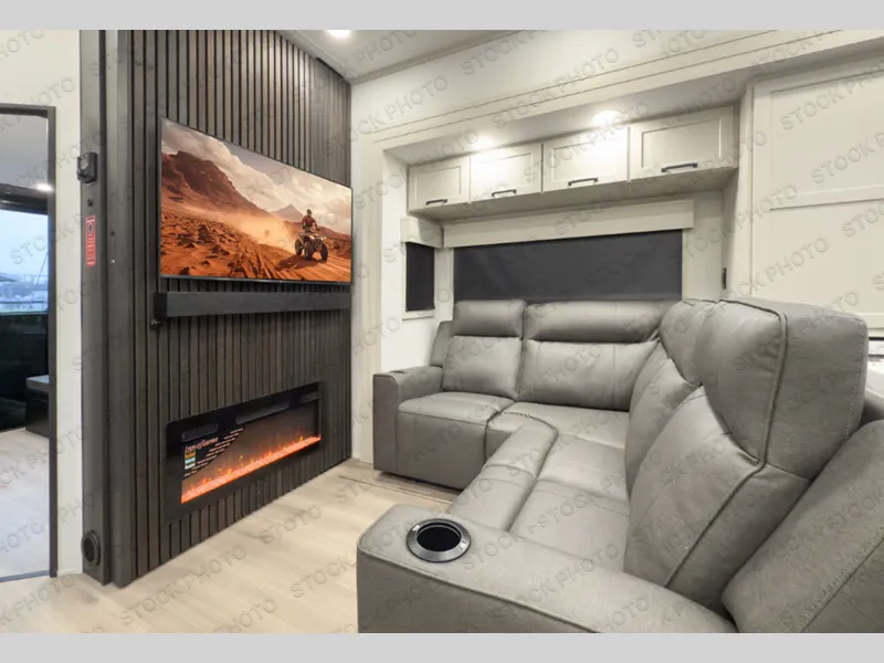 2027 Grand Design Momentum 399M - Photo 3