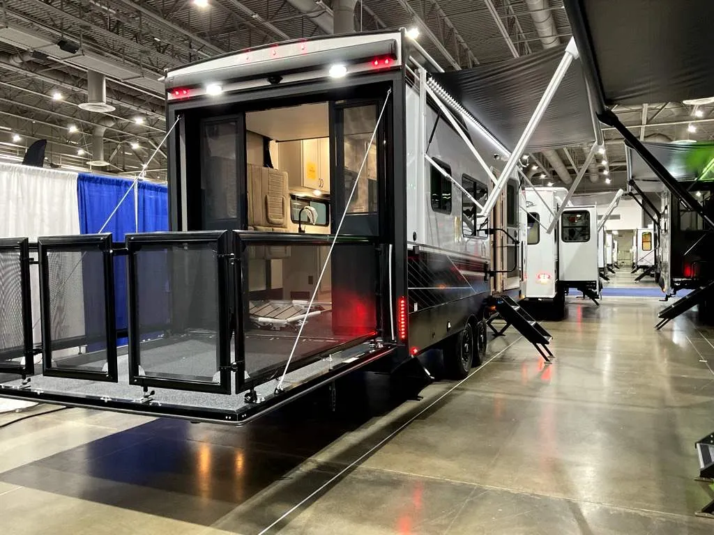 2026 Jayco Seismic Travel Trailer Toy Hauler 214 - Photo 4
