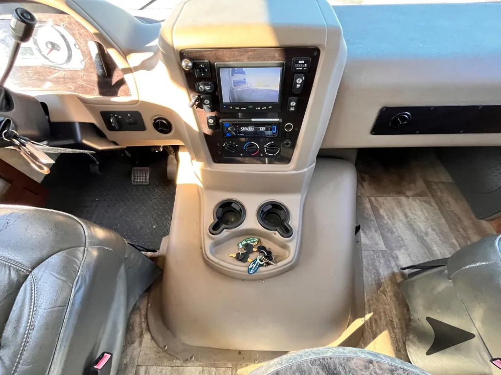 2017 Forest River Georgetown 364TS, Photos photo 18