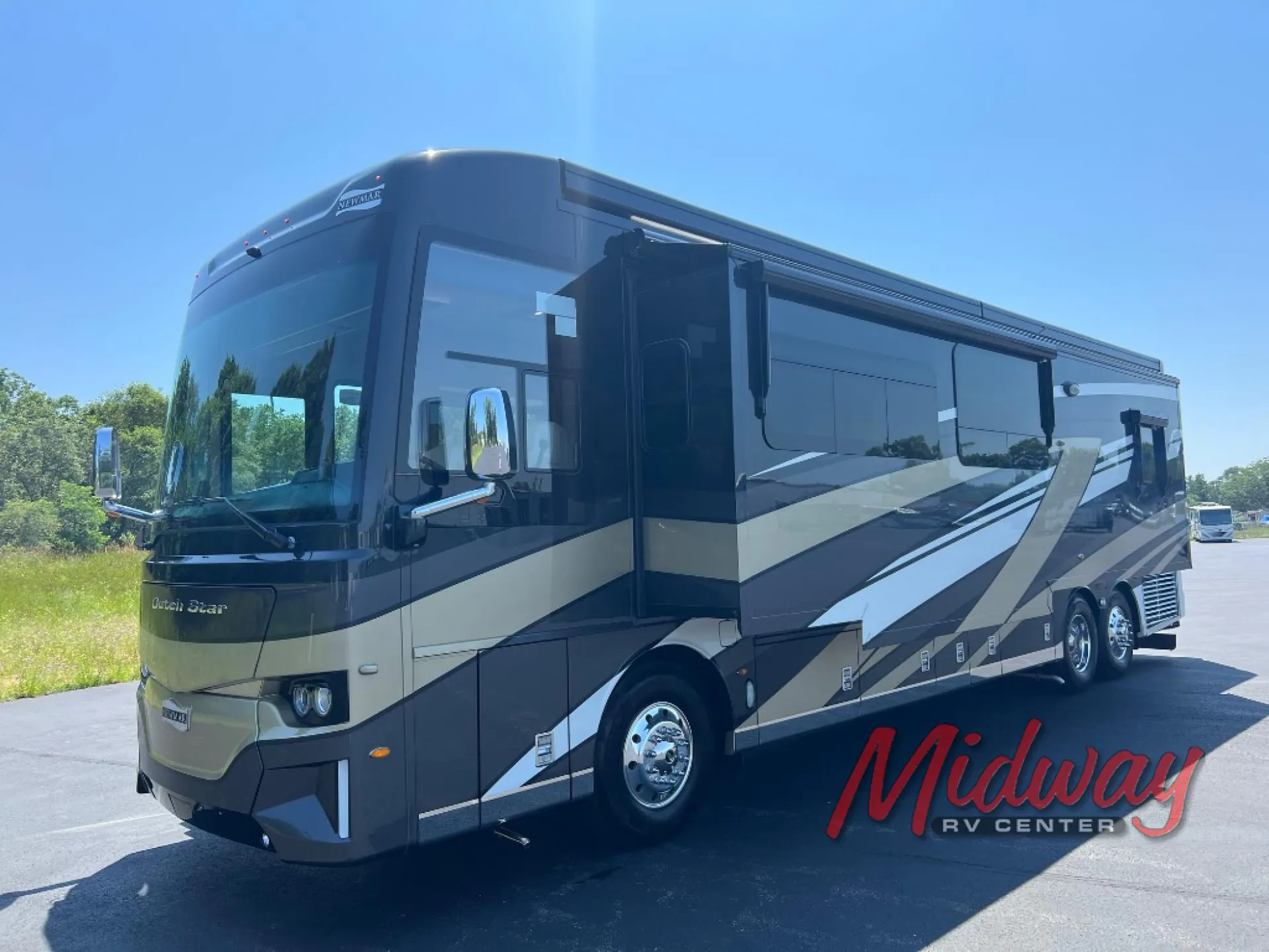 2024 Newmar Dutch Star 4081 - Photo 3