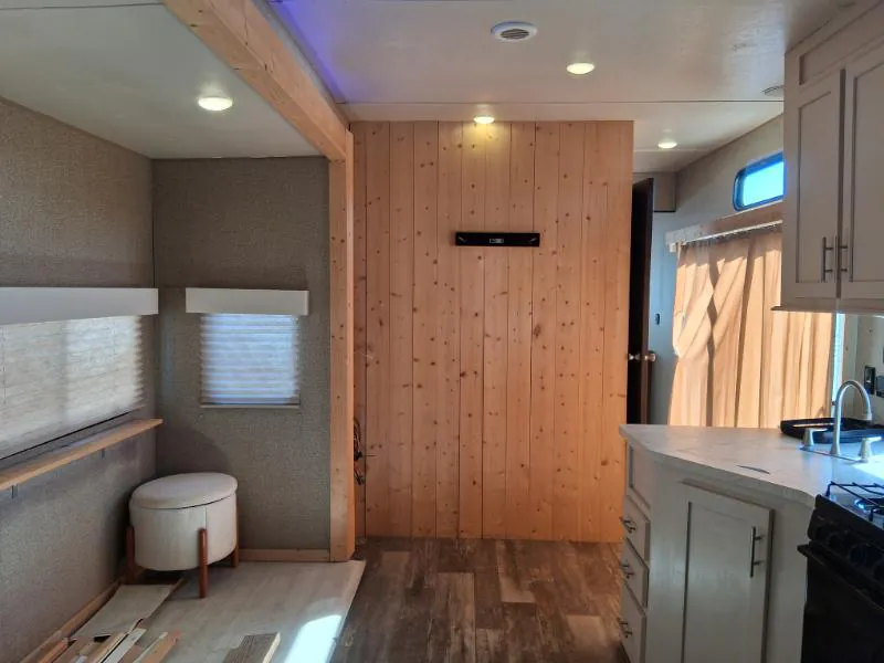 2016 Forest River Cherokee 39KR — Photo 5
