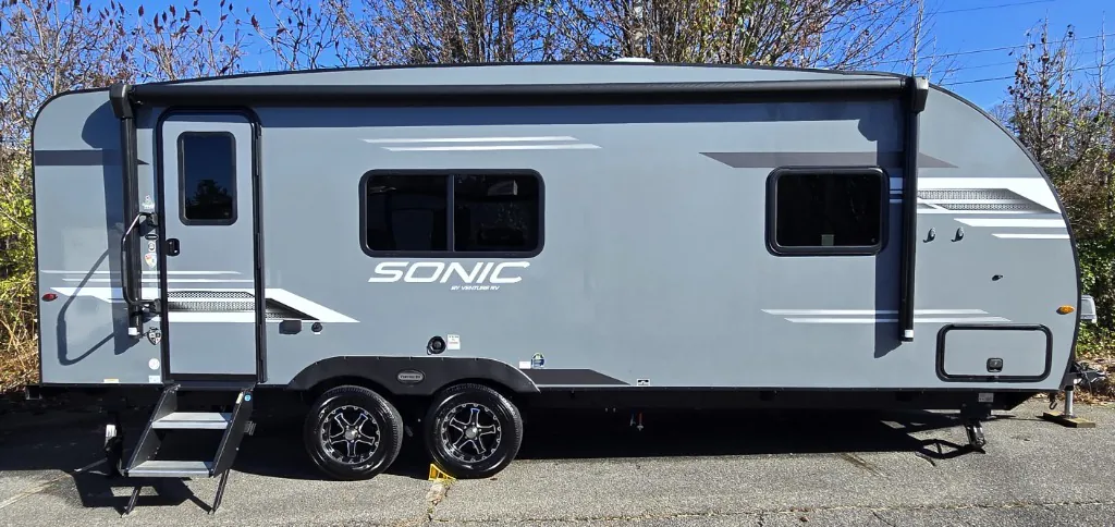 2024 Venture RV Sonic SN231VRK - Photo 2