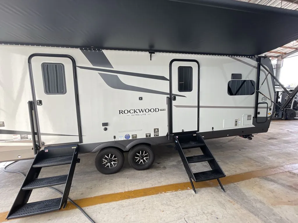 2027 Forest River Rockwood Ultra Lite 2608BS — Photo 7