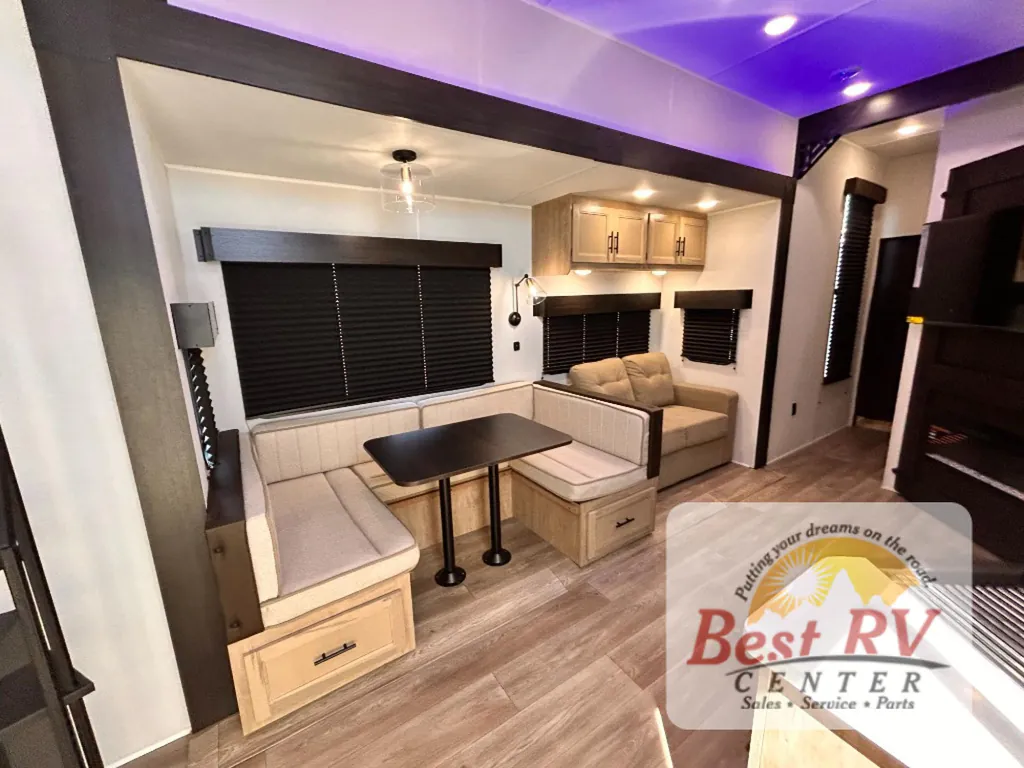 2027 Forest River Cherokee Timberwolf 39DC, Photos photo 14