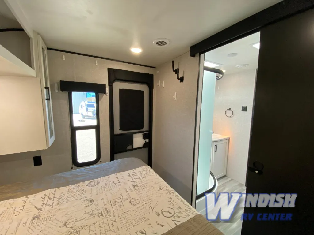 2025 Jayco Jay Flight SLX 262RLSW, Photos photo 16