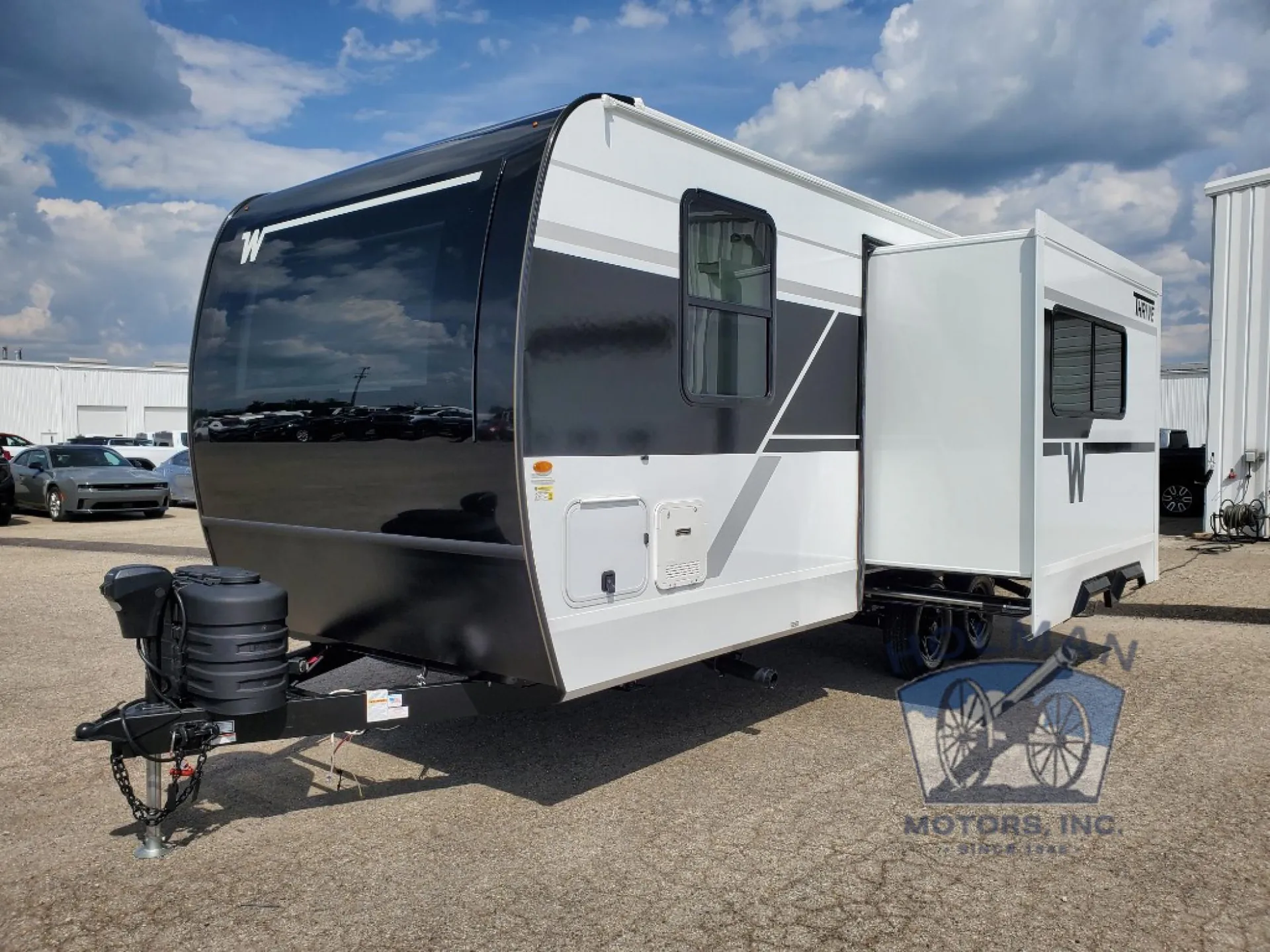 2026 Winnebago Thrive 22RBS - Photo 4