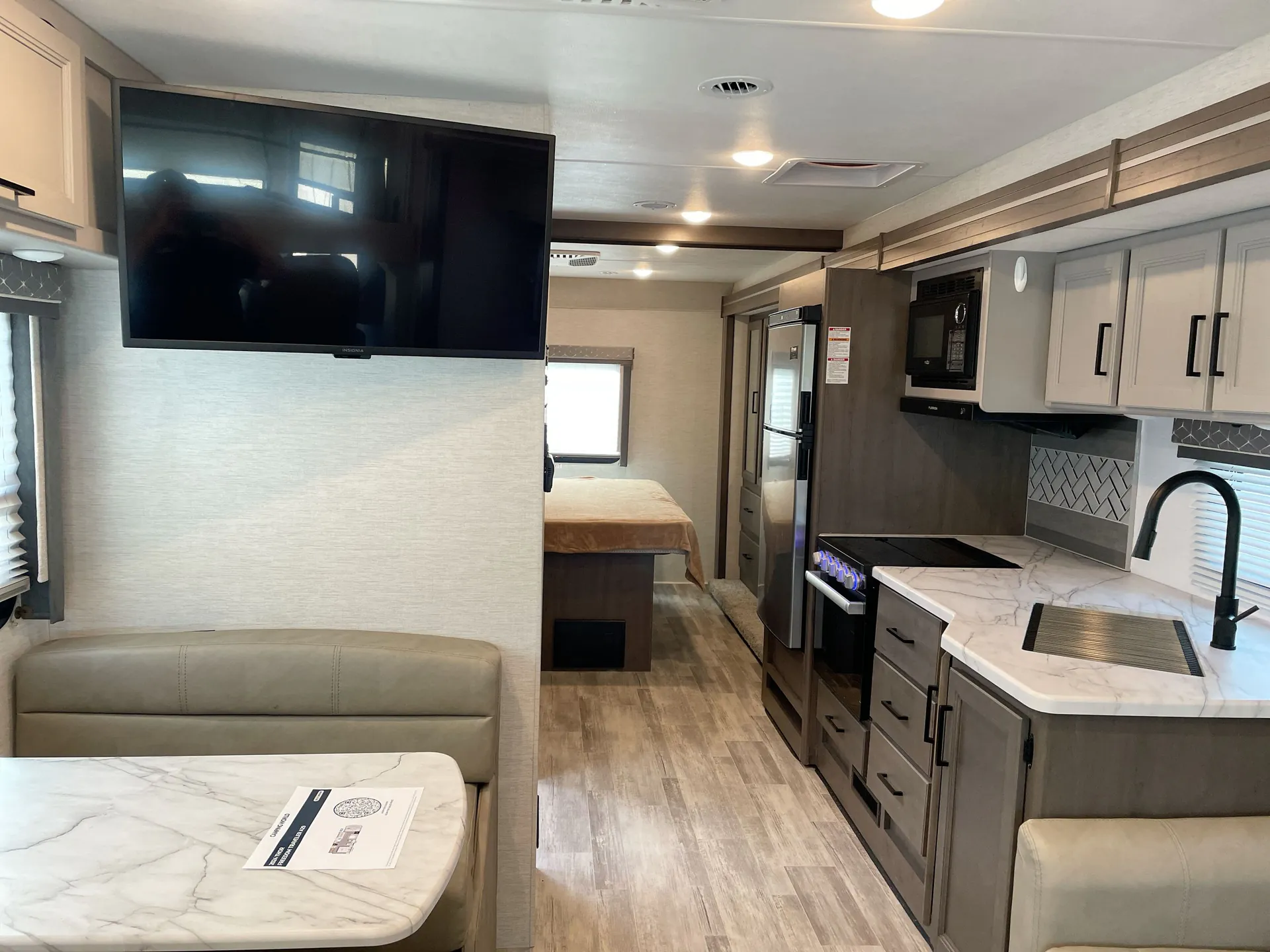 2024 Thor Motor Coach Freedom Traveler A29 — living area main