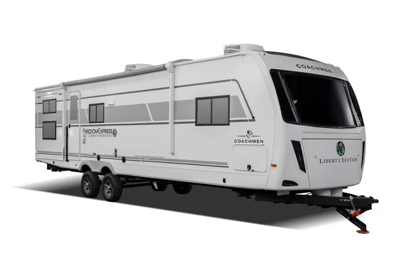 Coachmen Freedom Express Liberty Edition 330BHJJ exterior