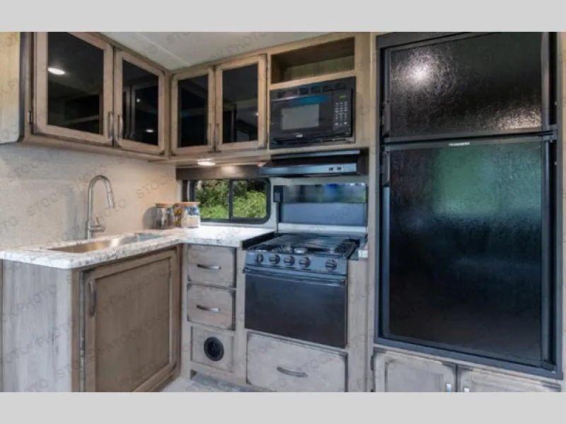 2019 Grand Design Transcend 32BHS - Photo 4