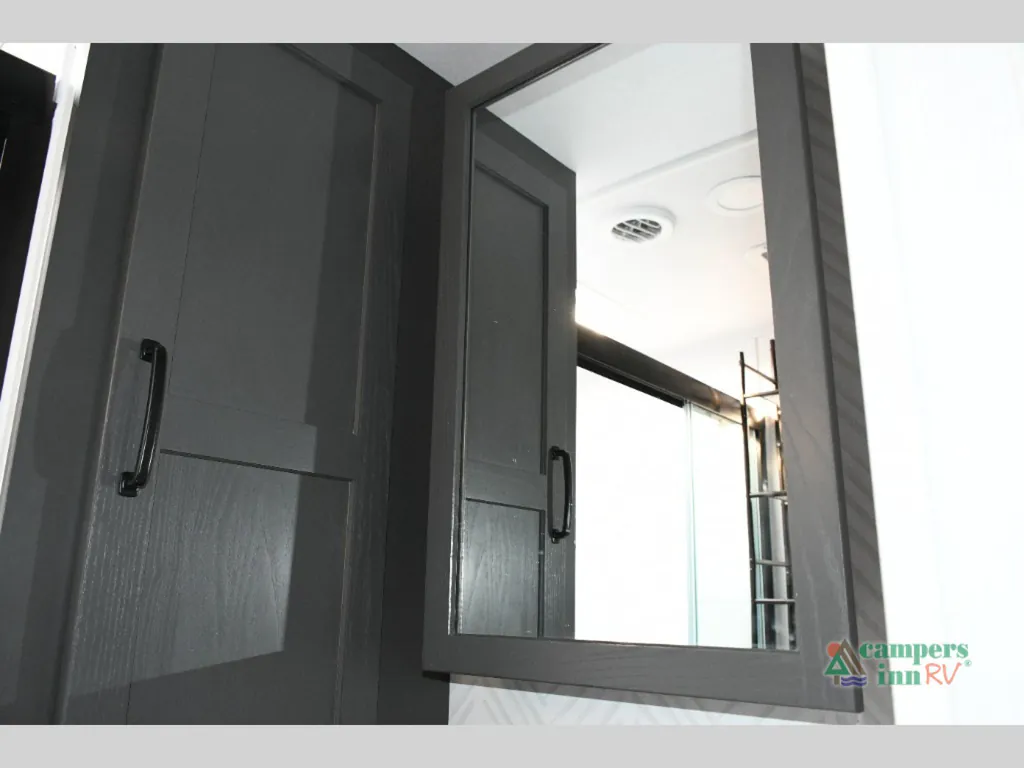 2025 Forest River Rockwood Signature R374DBH, Photos photo 32