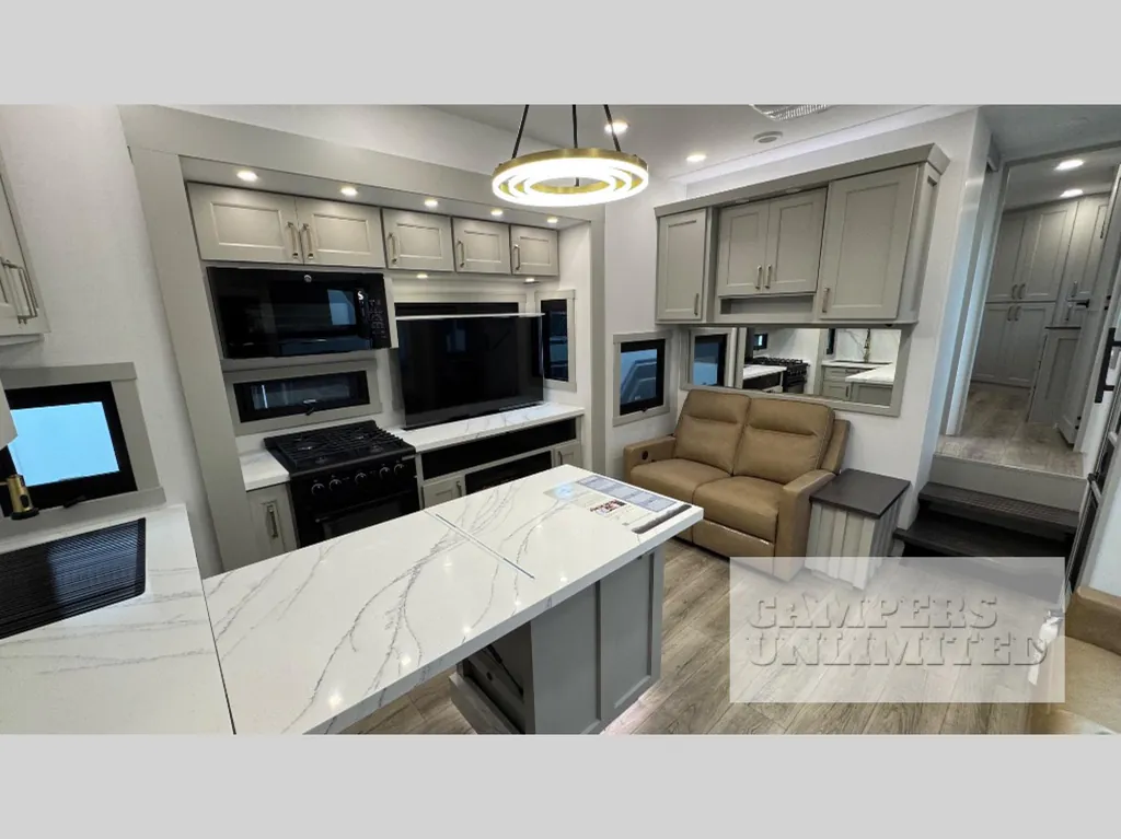 2026 Brinkley Model G 3520, Photos photo 9