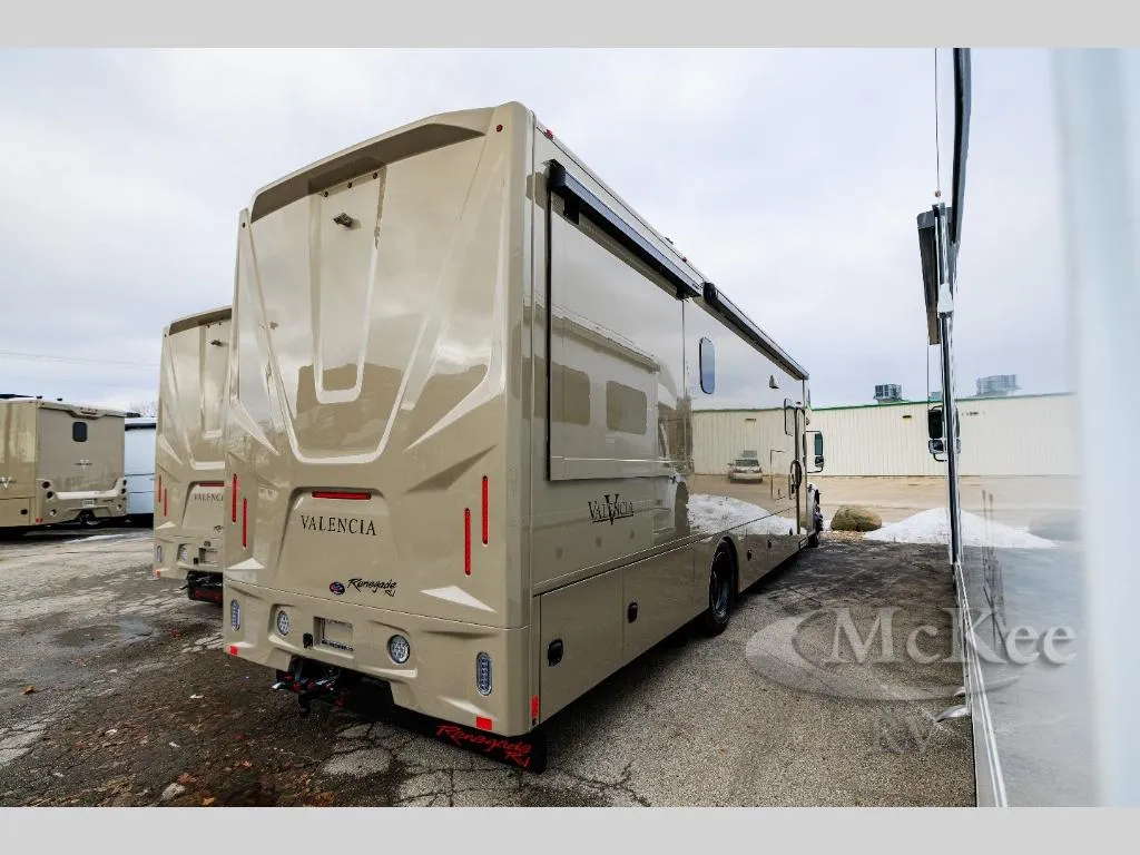 2026 Renegade RV Valencia 36SB - Photo 4