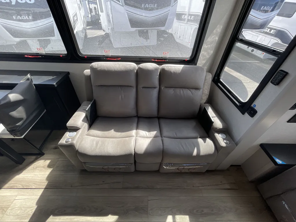 2026 Jayco North Point 387FBTS, Photos photo 11
