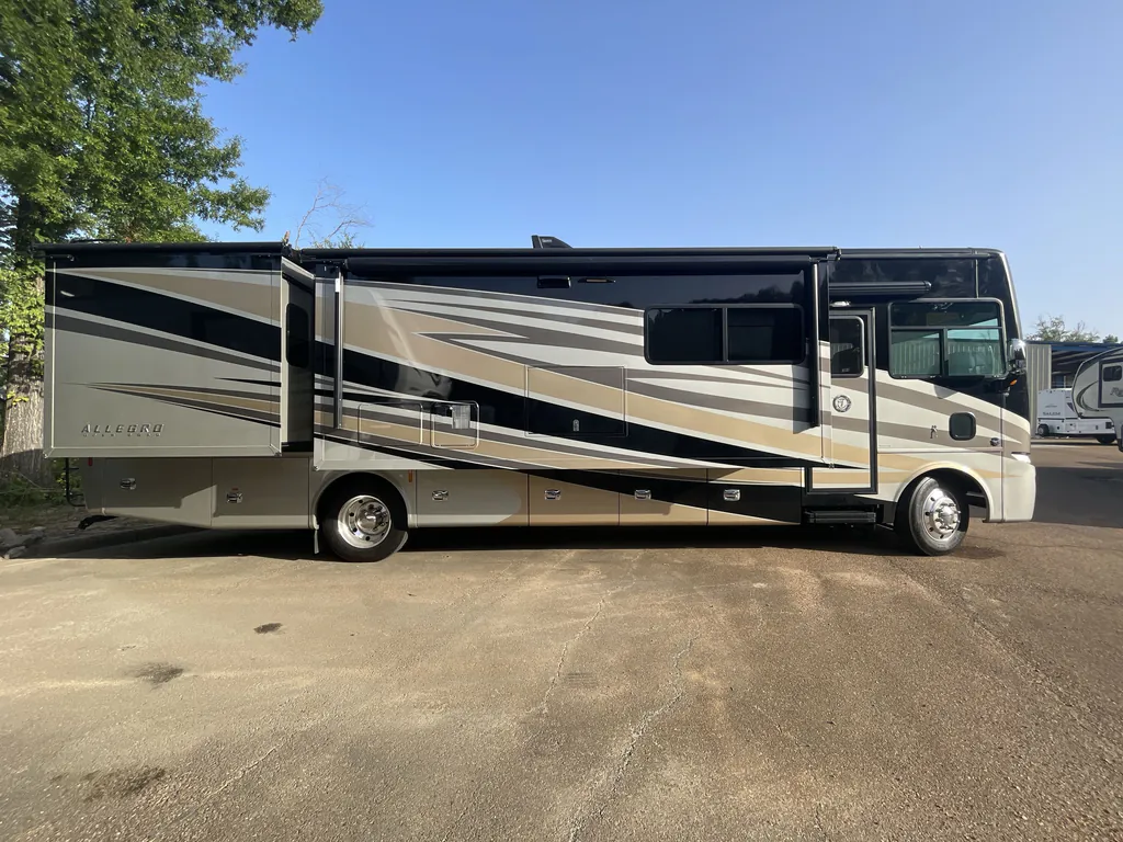 2017 Tiffin Open Road Allegro 34 PA, Photos photo 41
