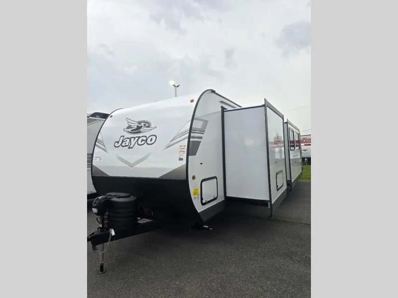 2027 Jayco Jay Flight SLX 325BHT - Photo 4