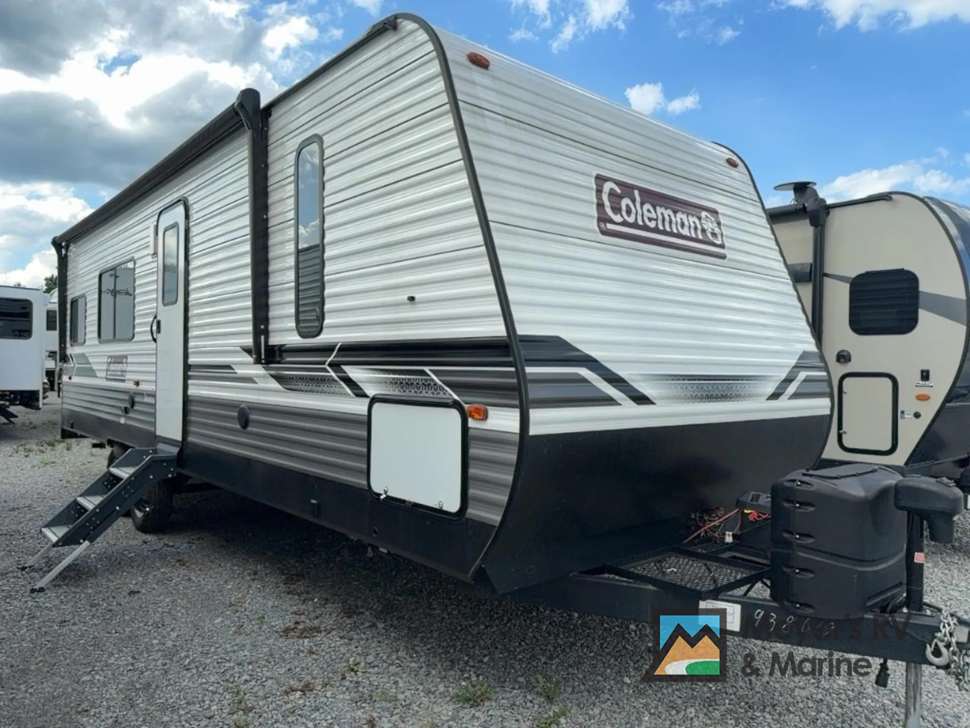 2022 Dutchmen Coleman Lantern Series 270TQ - Photo 2