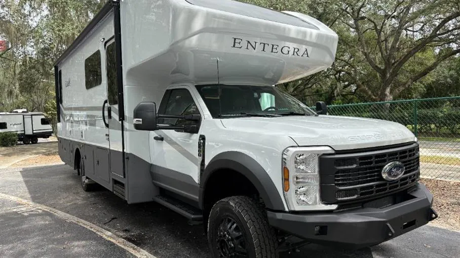 2027 Entegra Coach Esteem XL 32U - Photo 2