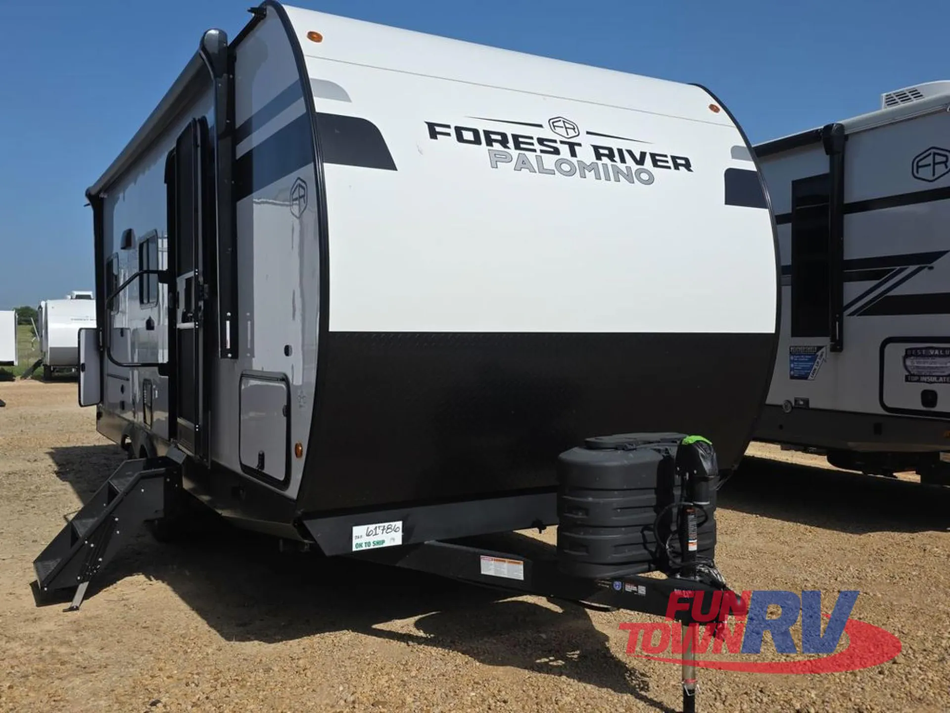 2027 Forest River Solaire Lite 232UD dealer photo 1 from Fun Town RV
