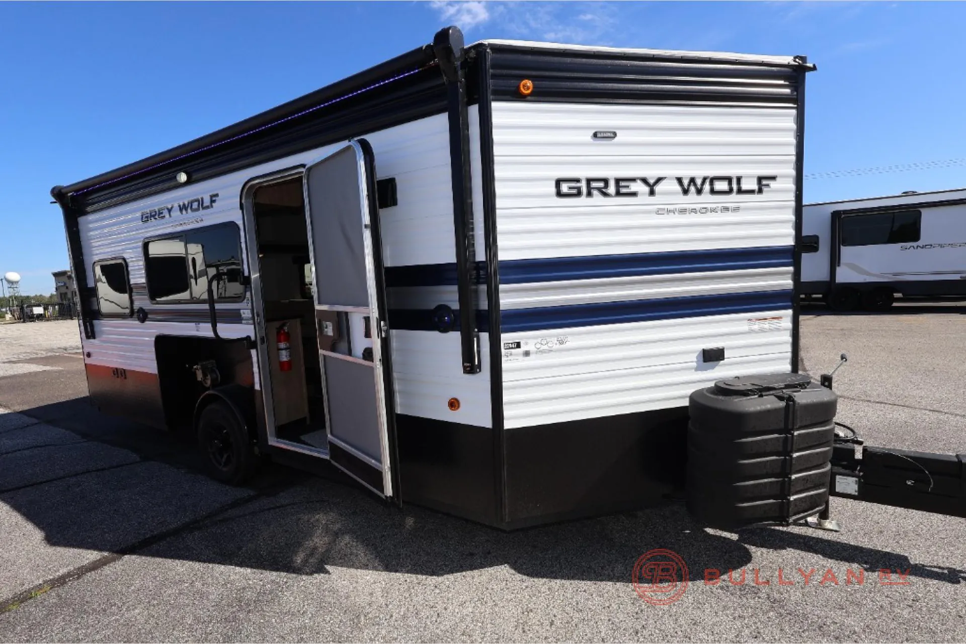 2027 Forest River Cherokee Grey Wolf 16BF - Photo 4