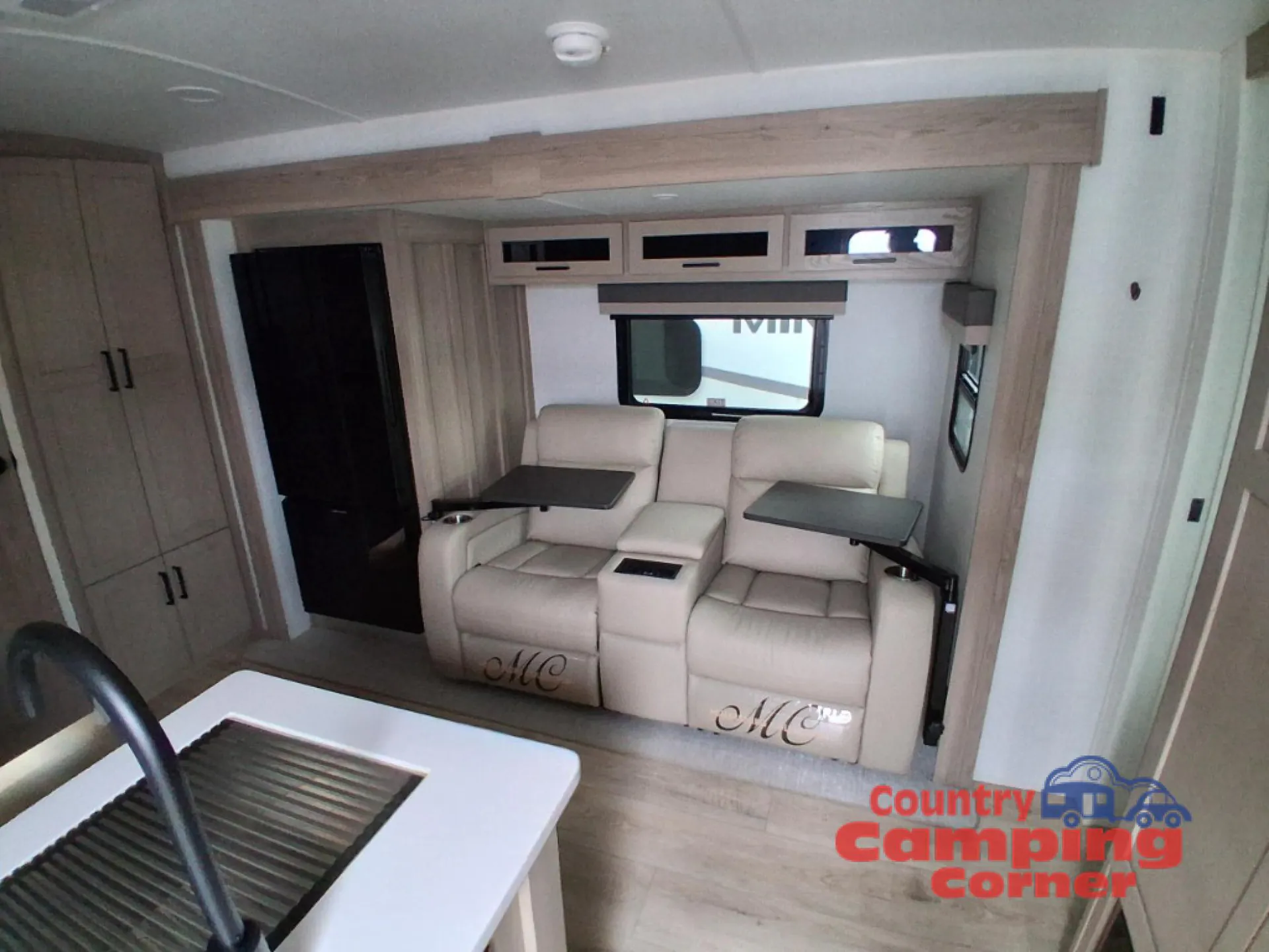 2026 Forest River Rockwood Mini Lite 2513S — Photo 6