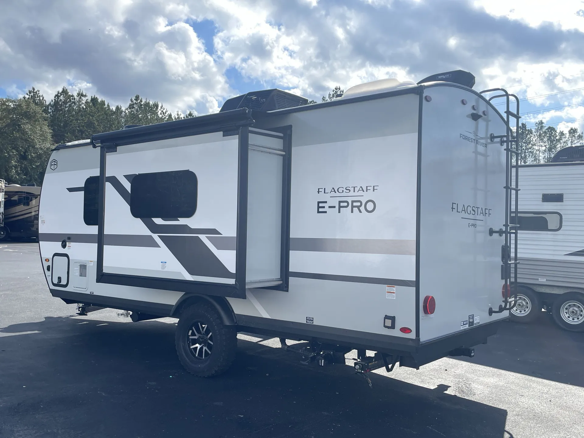 2026 Forest River Flagstaff E-Pro 20FBS — off campside