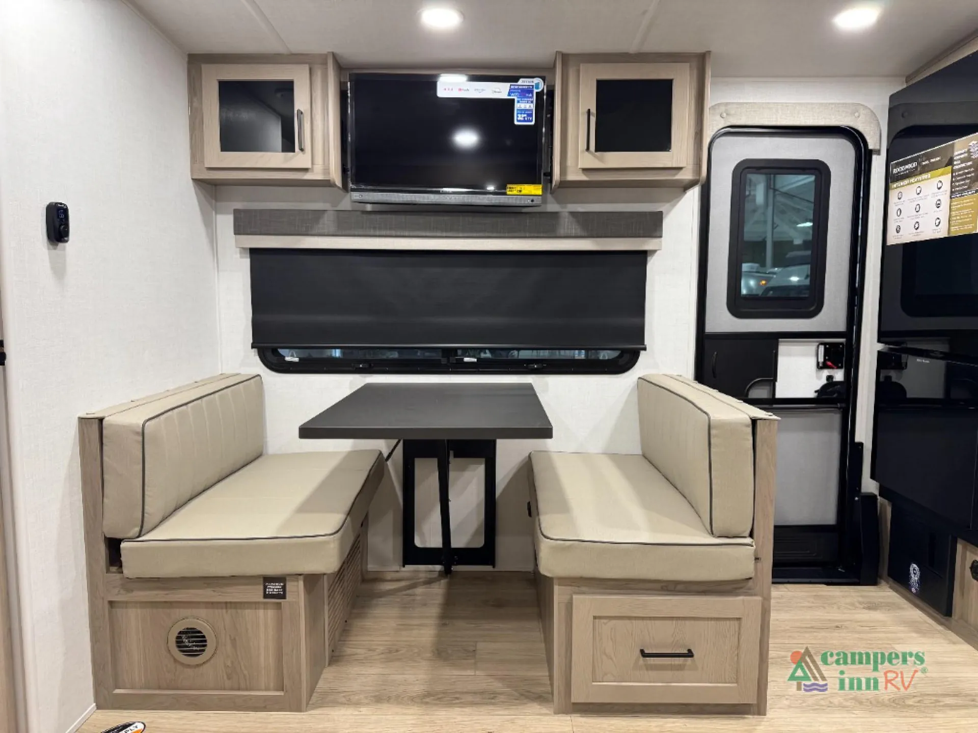 2026 Forest River Rockwood Mini Lite 2515S — Photo 6