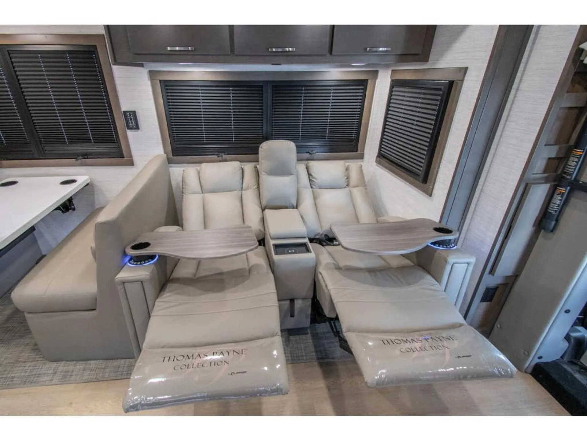 2026 Dynamax Corp DynaQuest XL 3700BD dealer photo 10 from Blue Compass RV