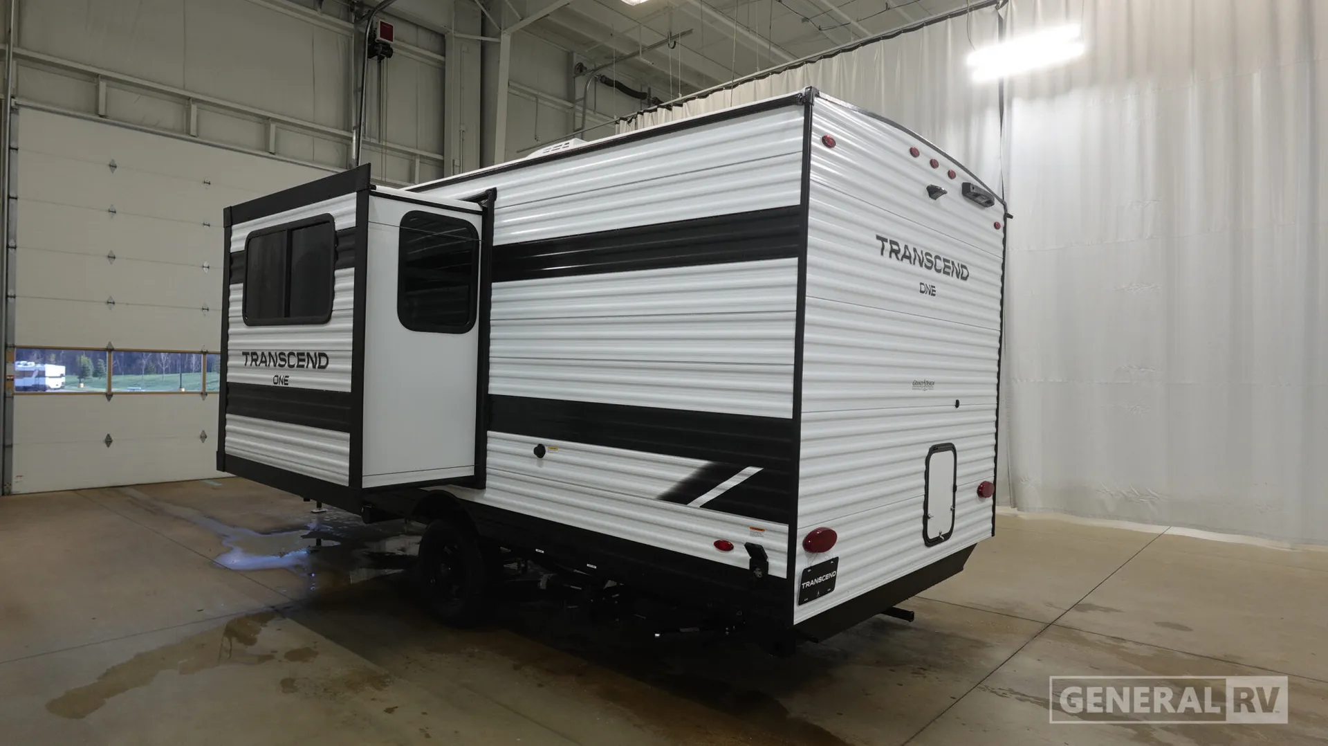 2026 Grand Design Transcend One 161BH - Photo 4