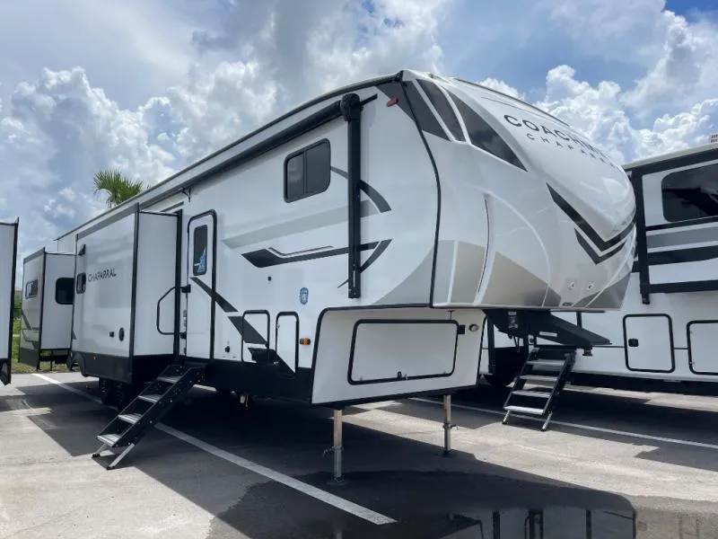2026 Coachmen Chaparral 381DBL - Photo 2