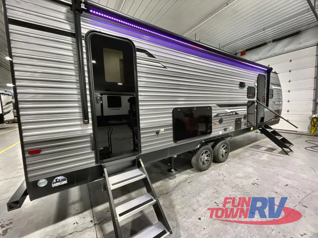 2026 Coachmen Catalina Legacy Edition 273DBHCK, Photos photo 6