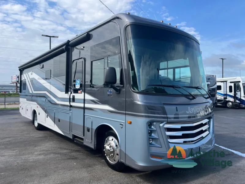 2027 Jayco Precept 34G - Photo 2