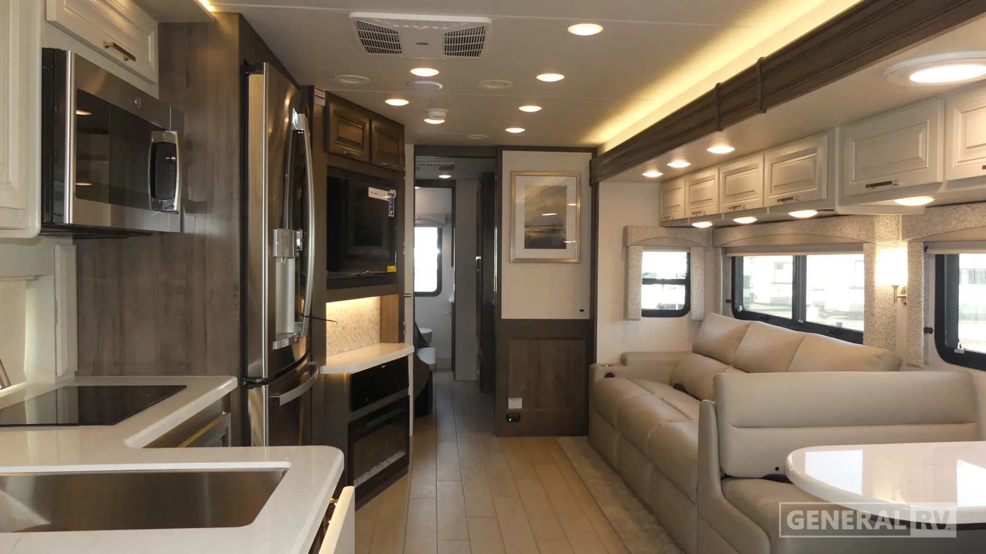 2026 Entegra Coach Accolade XL 37K - Photo 3