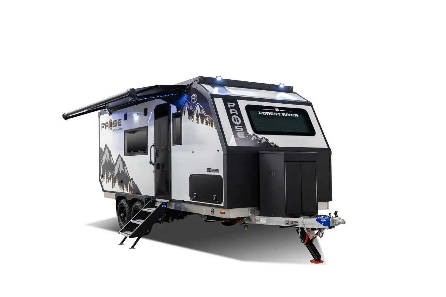 Palomino Pause Reboot Edition 194 exterior