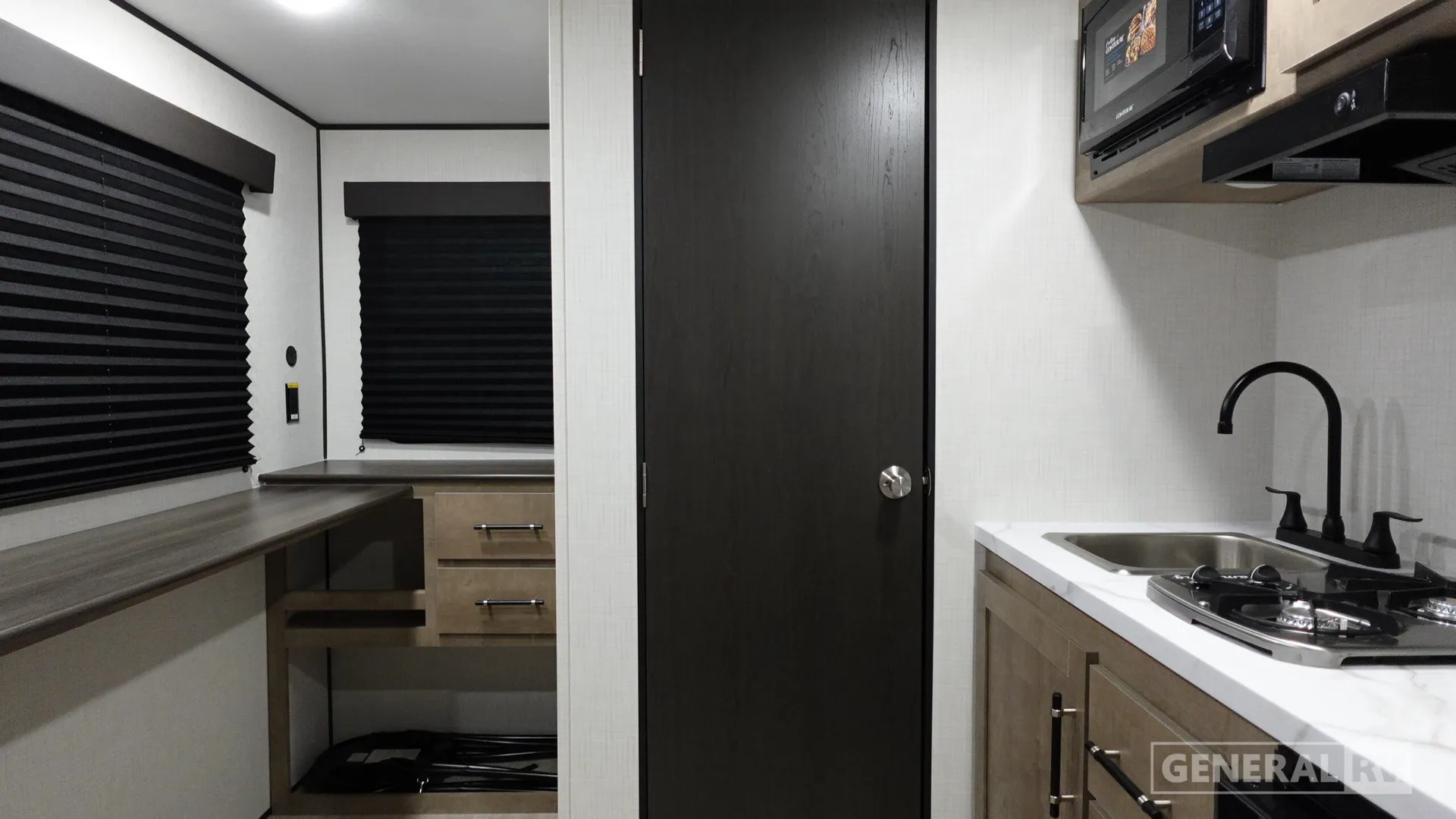 2027 Keystone Springdale Mini 1200BT - Photo 3