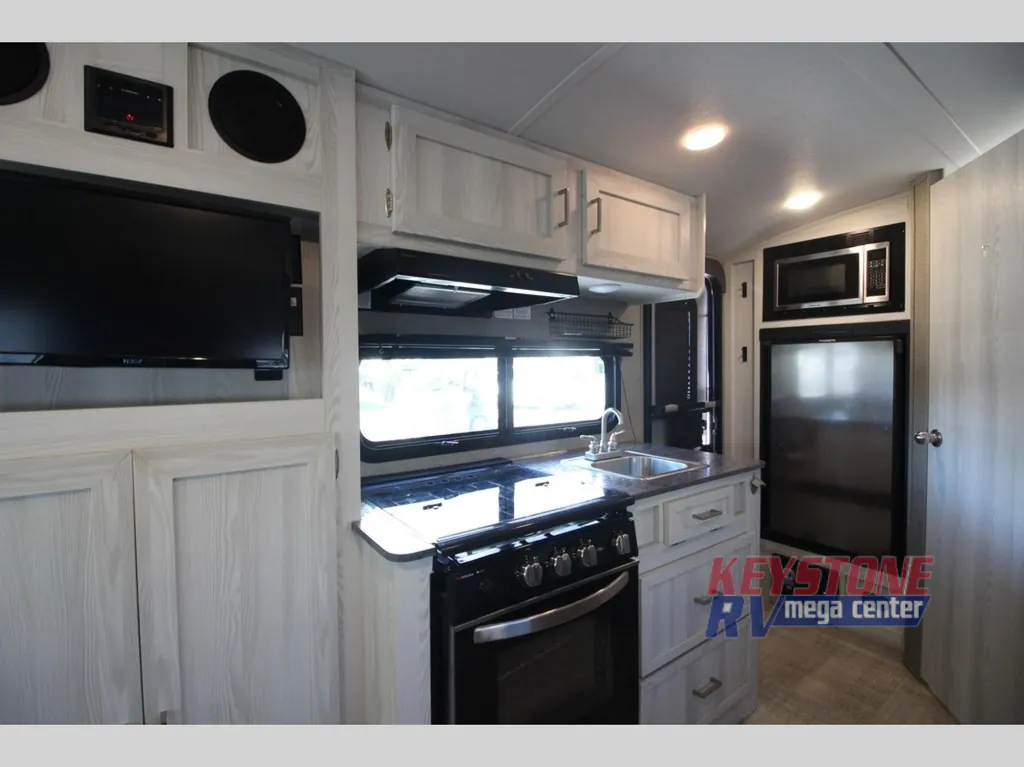 2021 Forest River Rockwood Geo Pro 19FBS, Photos photo 14