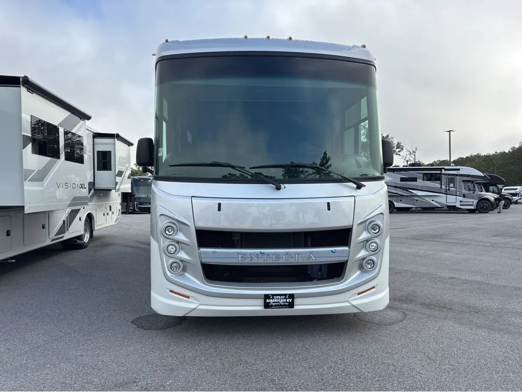 2026 Entegra Coach Vision 29S - Photo 3