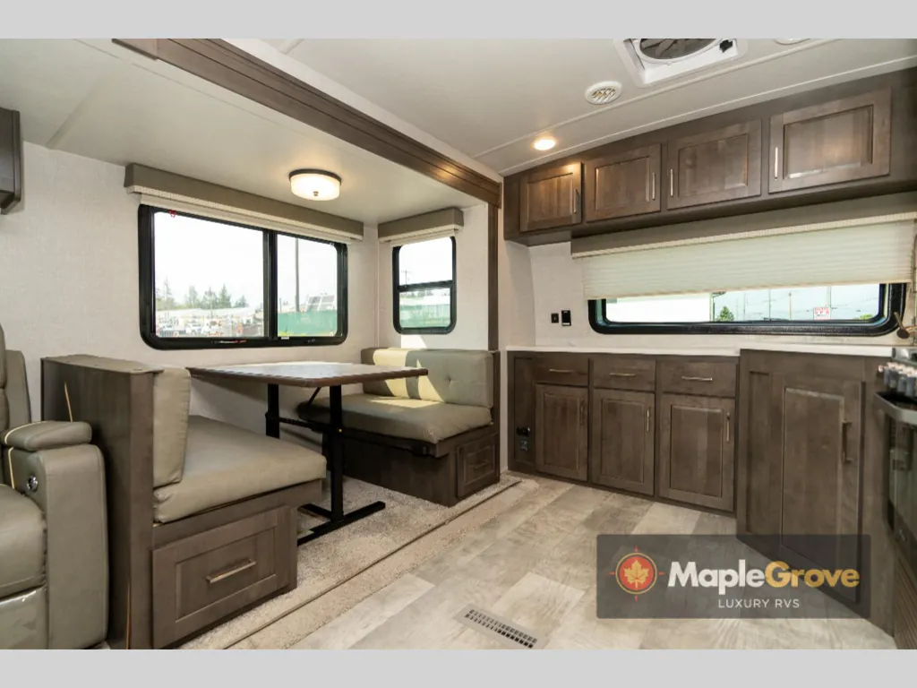 2021 Forest River Rockwood Ultra Lite 2608BS, Photos photo 47