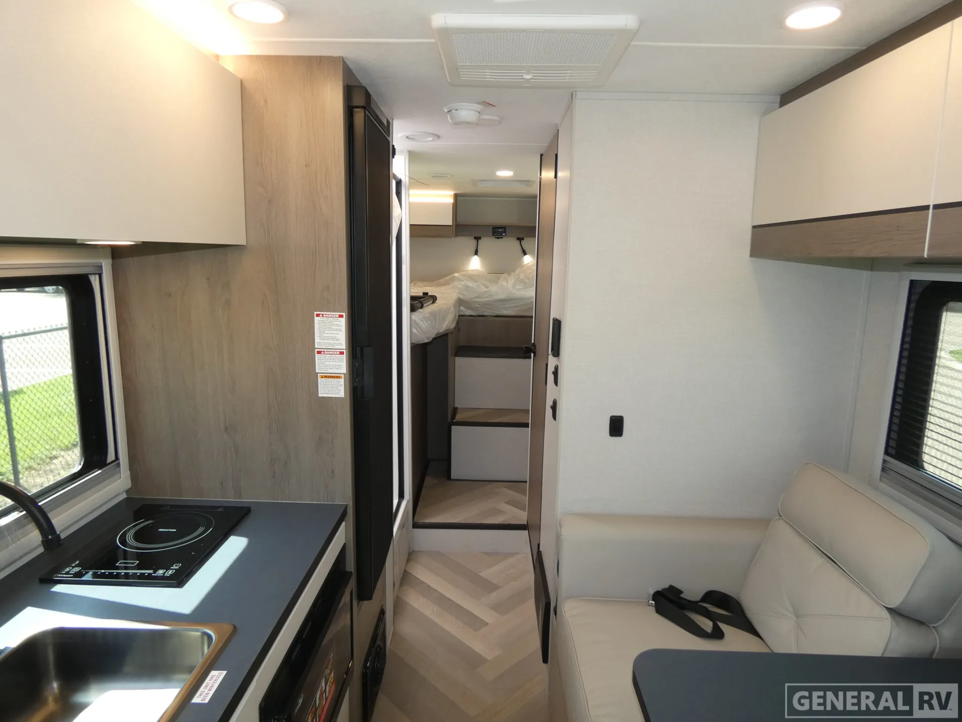 2026 Coachmen Cross Trail EV 26TB - Photo 3