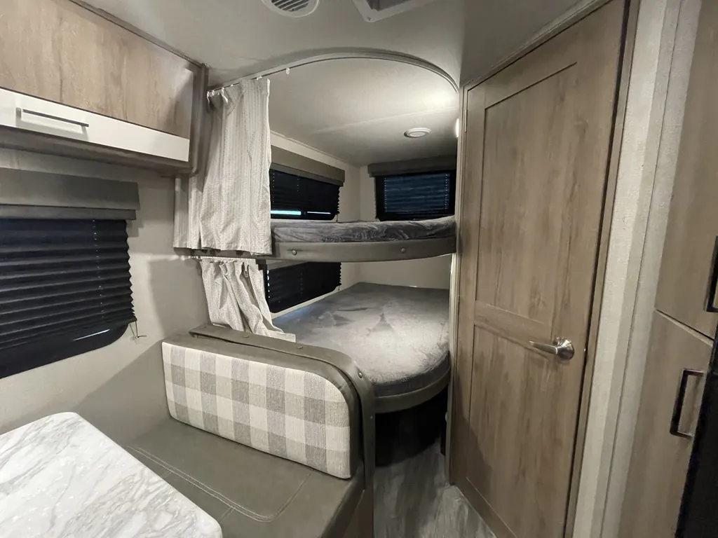 2022 Grand Design Imagine XLS 21BHE, Photos photo 31