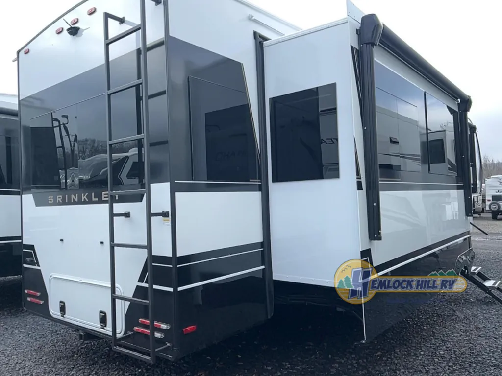 2026 Brinkley Model Z 3600, Photos photo 7