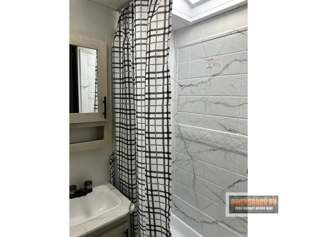 2026 Shasta RVs i-5 Edition 532BEDS, Photos photo 26