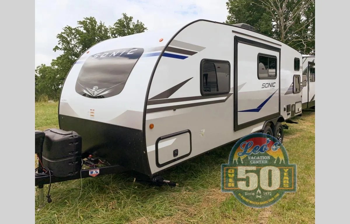 2022 Venture RV Sonic 211VDB - Photo 3
