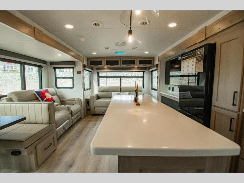 2026 Forest River Rockwood Ultra Lite 2906RL - Photo 4