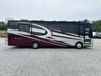 2017 Tiffin Allegro Breeze 32 BR - Photo 2