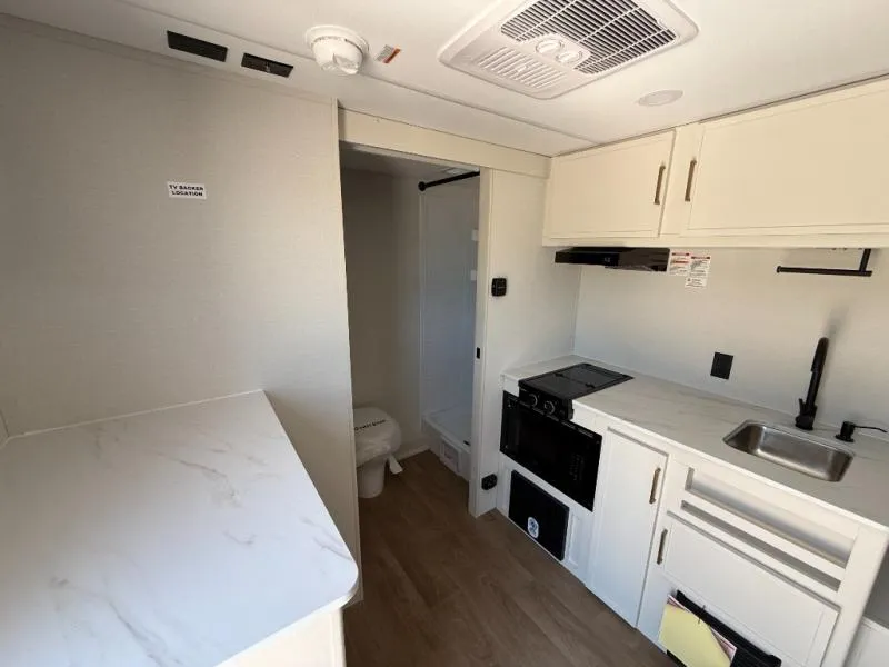 2027 Grand Design Transcend Lite 121RBL - Photo 3